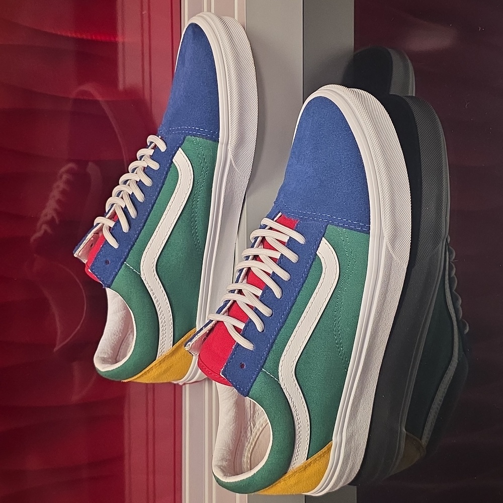 Vans Old Skool – Men’s Size 9 – Rare Multi-Color Suede/Canvas